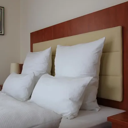 Hotel & Cafe Strandeck Prerow Room photo